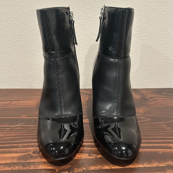 Madden Girl ankle boot size: 7M - Picture 3 of 8